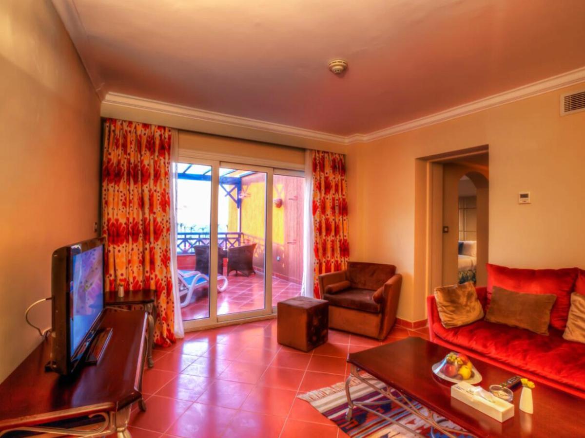 Porto Matrouh Beach Resort Mersa Matruh Zimmer foto